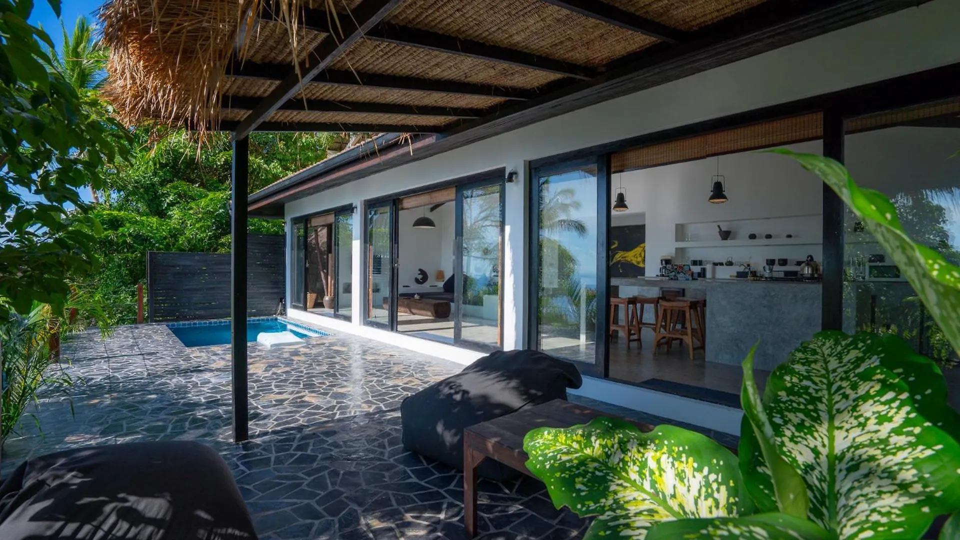Lunar Villas Koh Tao - Luxury Private Pool Villas 0*,