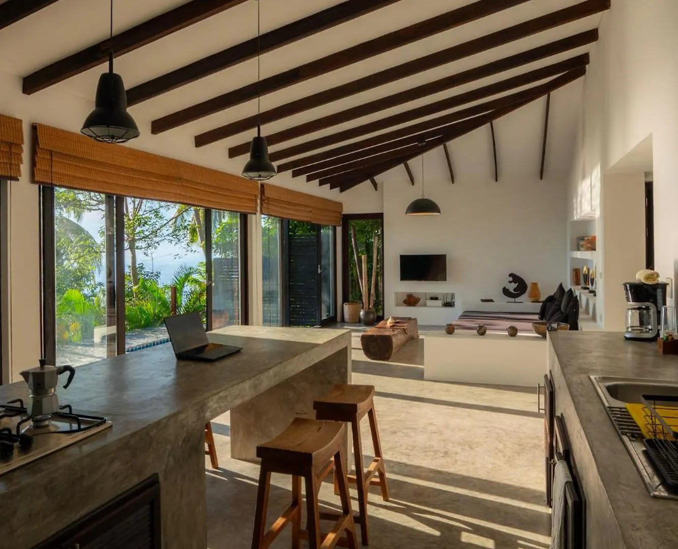 Lunar Villas Koh Tao - Luxury Private Pool Villas 0*,