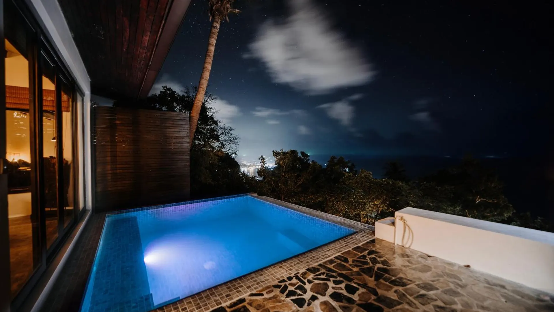 Lunar Villas Koh Tao - Luxury Private Pool Villas