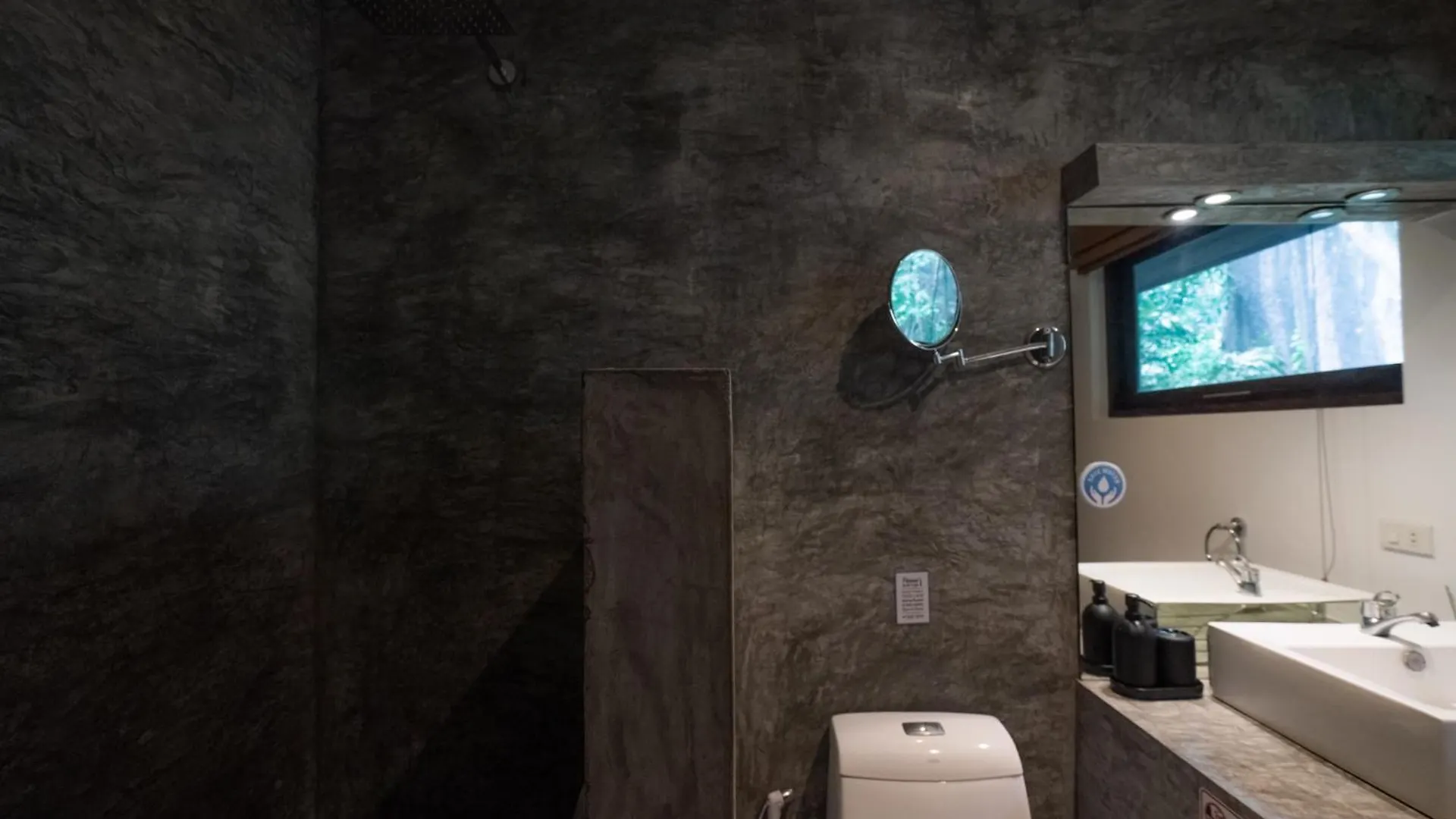 Lunar Villas Koh Tao - Luxury Private Pool Villas 0*,  Ταϊλάνδη