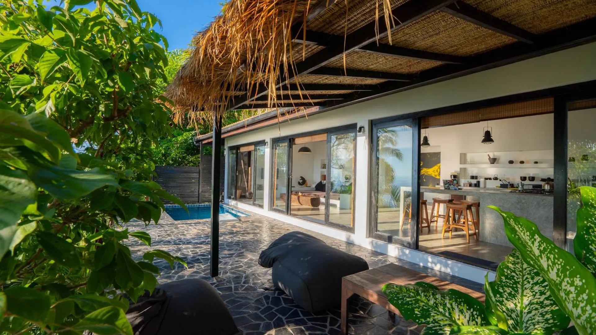 Lunar Villas Koh Tao - Luxury Private Pool Villas