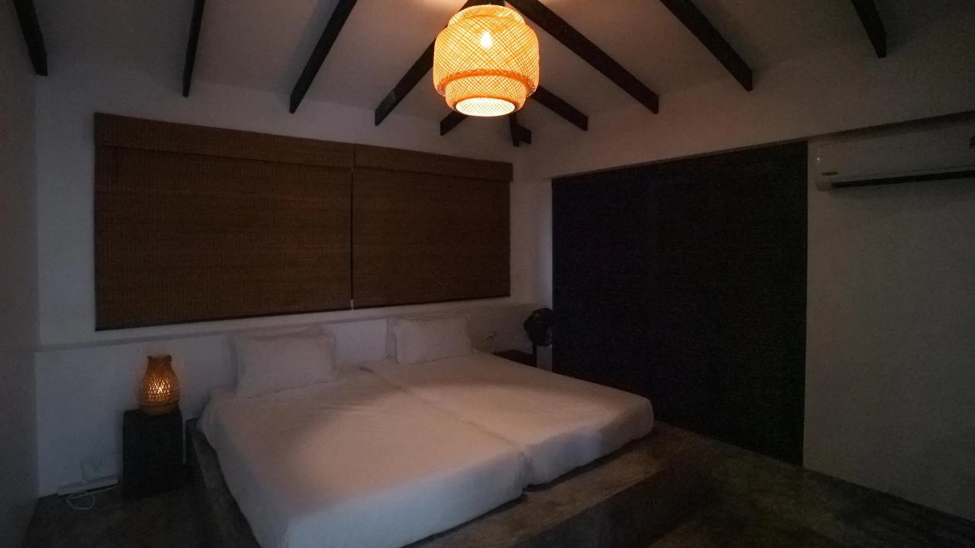 Lunar Villas Koh Tao - Luxury Private Pool Villas