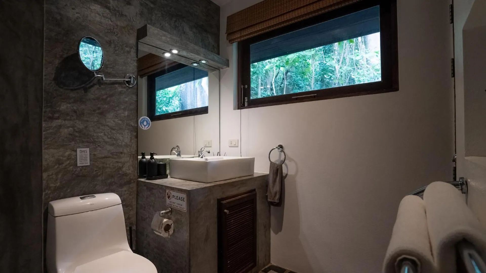 Lunar Villas Koh Tao - Luxury Private Pool Villas